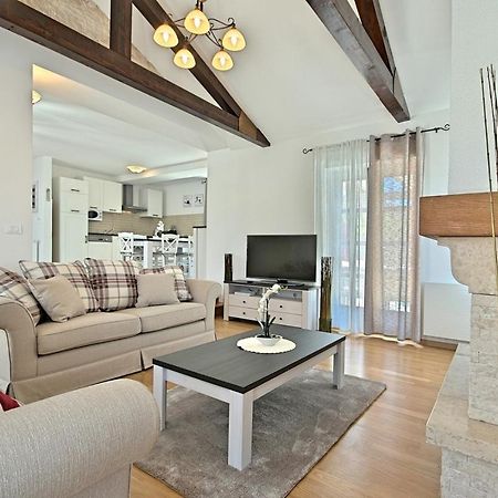 Stone Villa Zahara Ližnjan Kültér fotó
