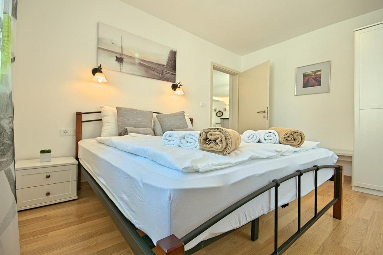 Stone Villa Zahara Ližnjan Kültér fotó