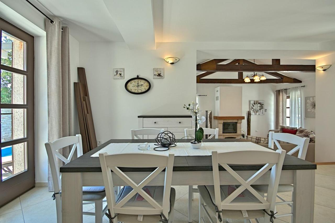 Stone Villa Zahara Ližnjan Kültér fotó