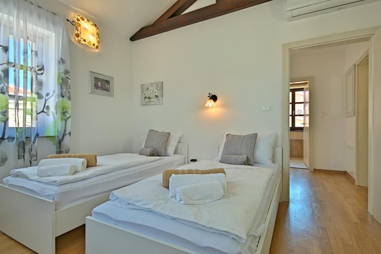 Stone Villa Zahara Ližnjan Kültér fotó